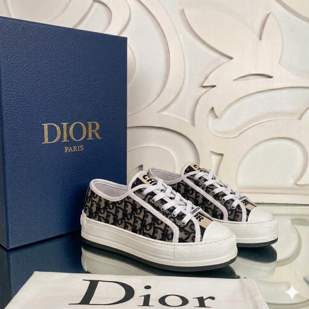 CD- Sneakers