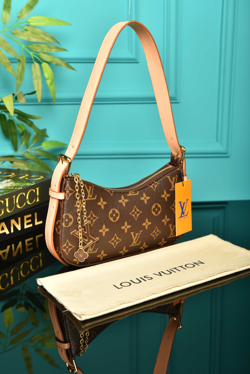 LVS- Bloom Pochette Bag