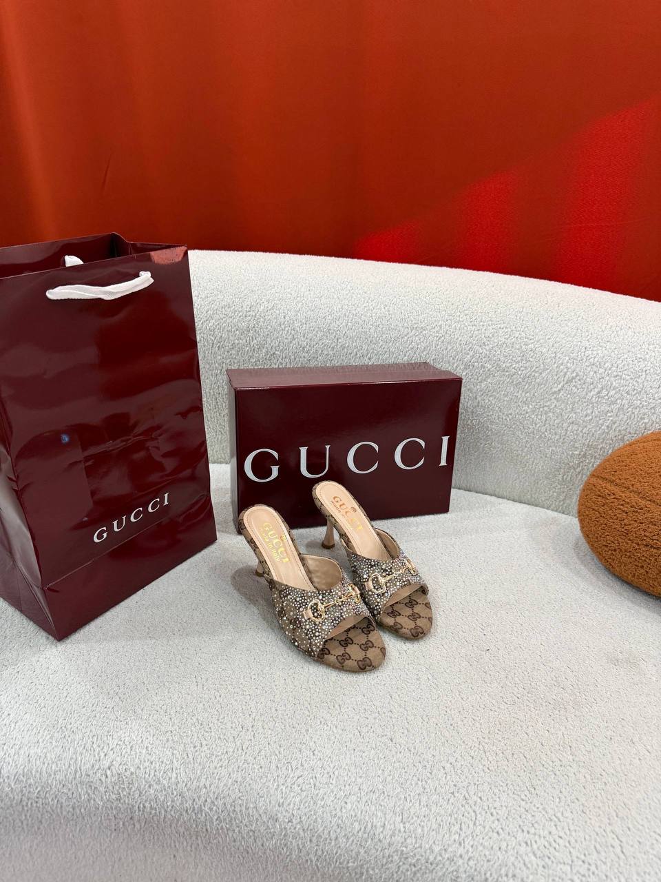 GG- Slippers