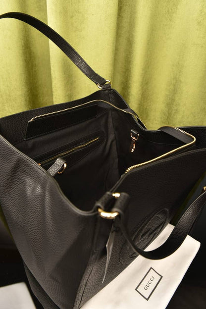Medium Soho Shoulder Bag
