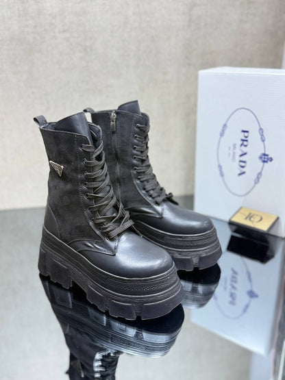 PRD - Bag and Leather Boot