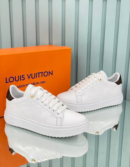 LVS- Shoes