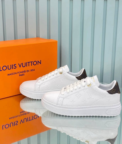 LVS- Shoes