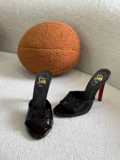 CL- Slippers