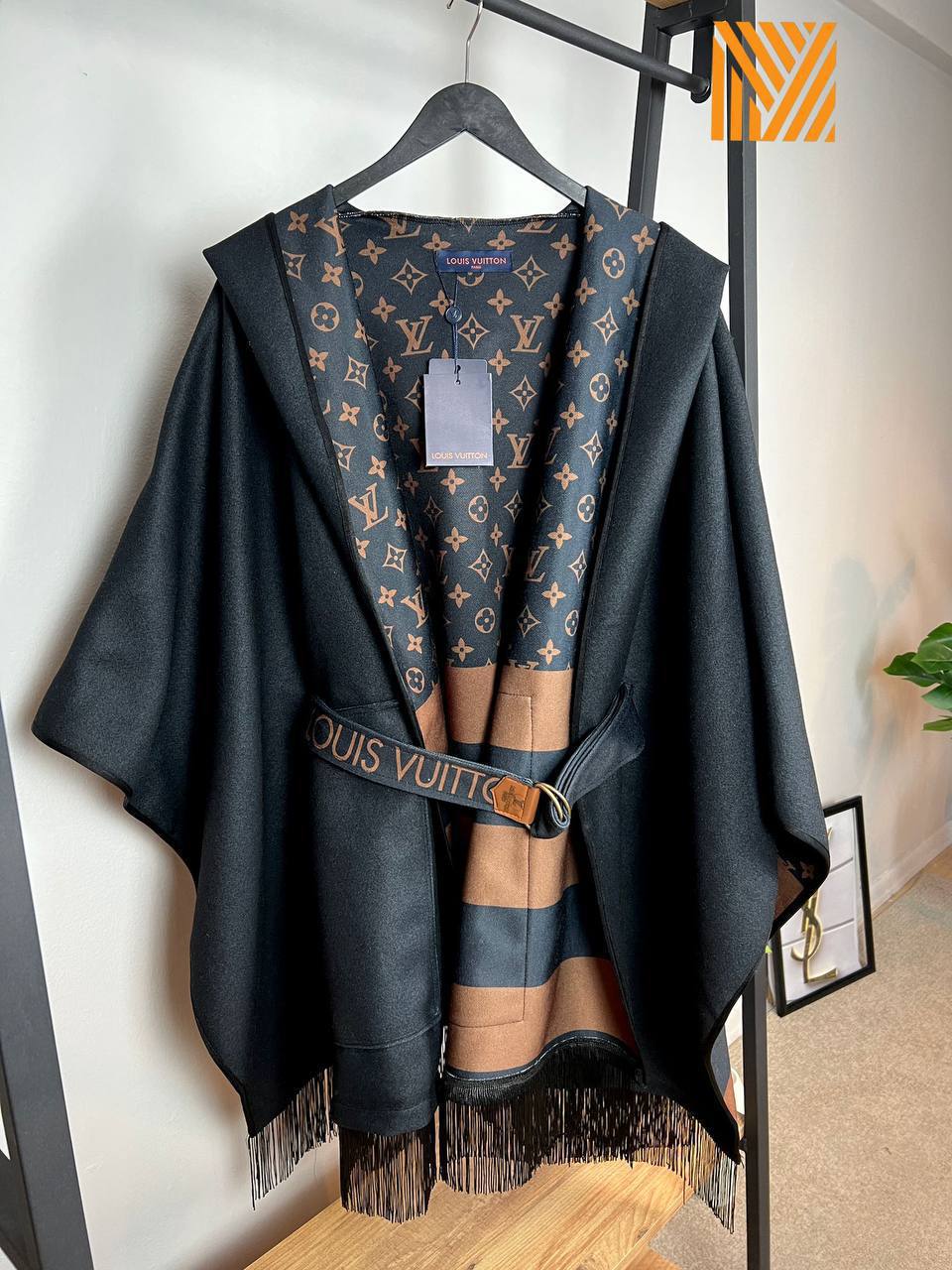 LVS- Poncho
