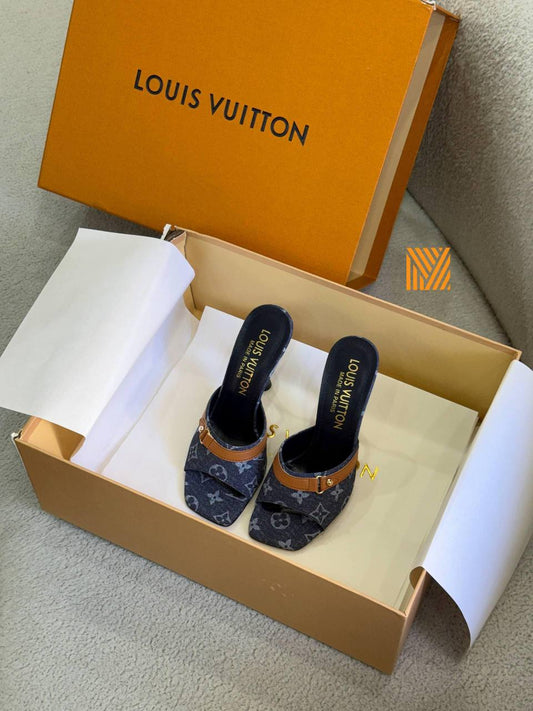 LVS- Slippers