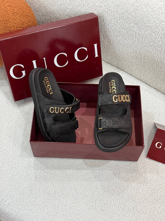 GG- Slippers