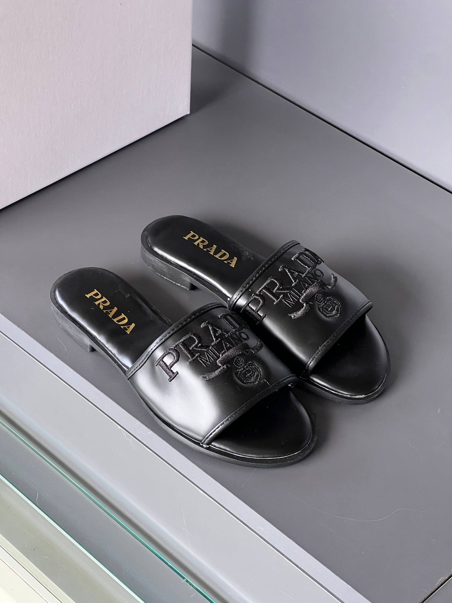 PRD- Slippers