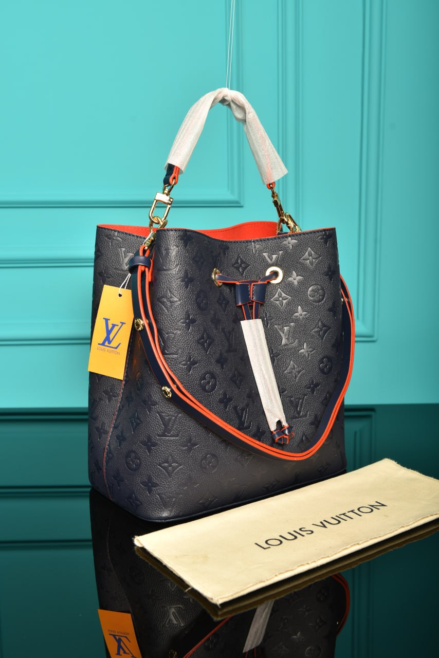 LVS- Neo Neo Bag