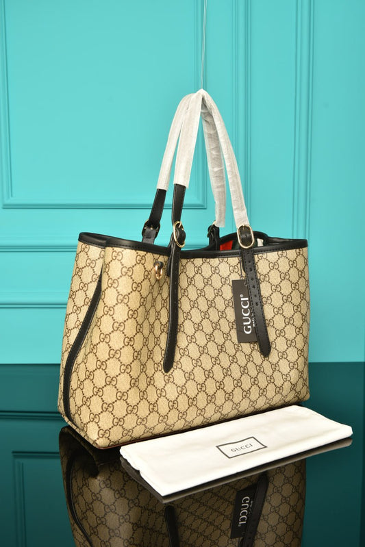 GG- Emblem Large Bag