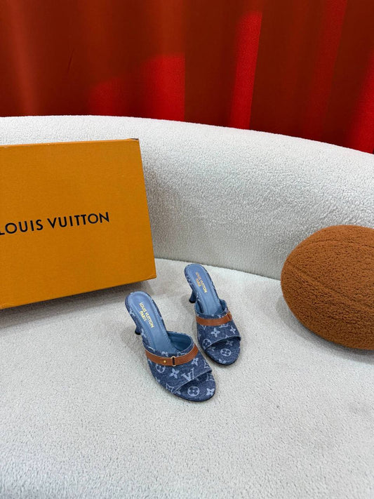 LVS- Slippers