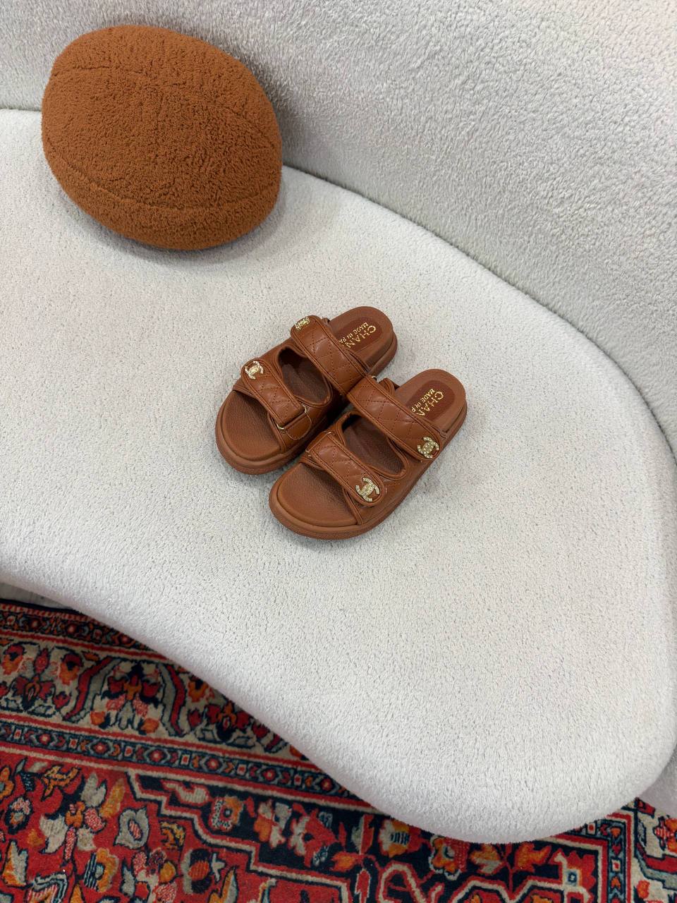 CHL- Slippers