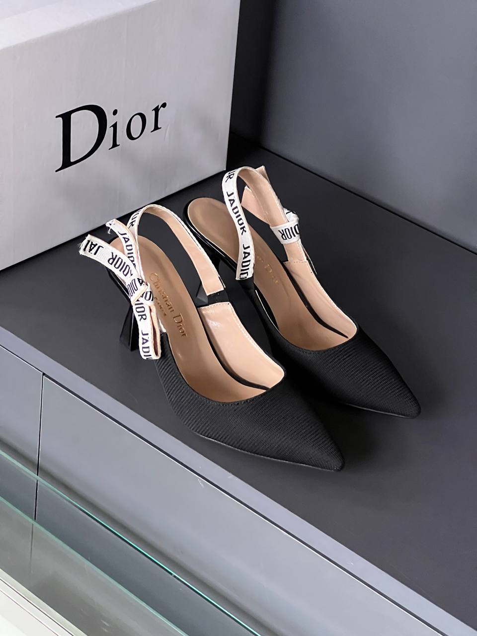 CD- Shoes